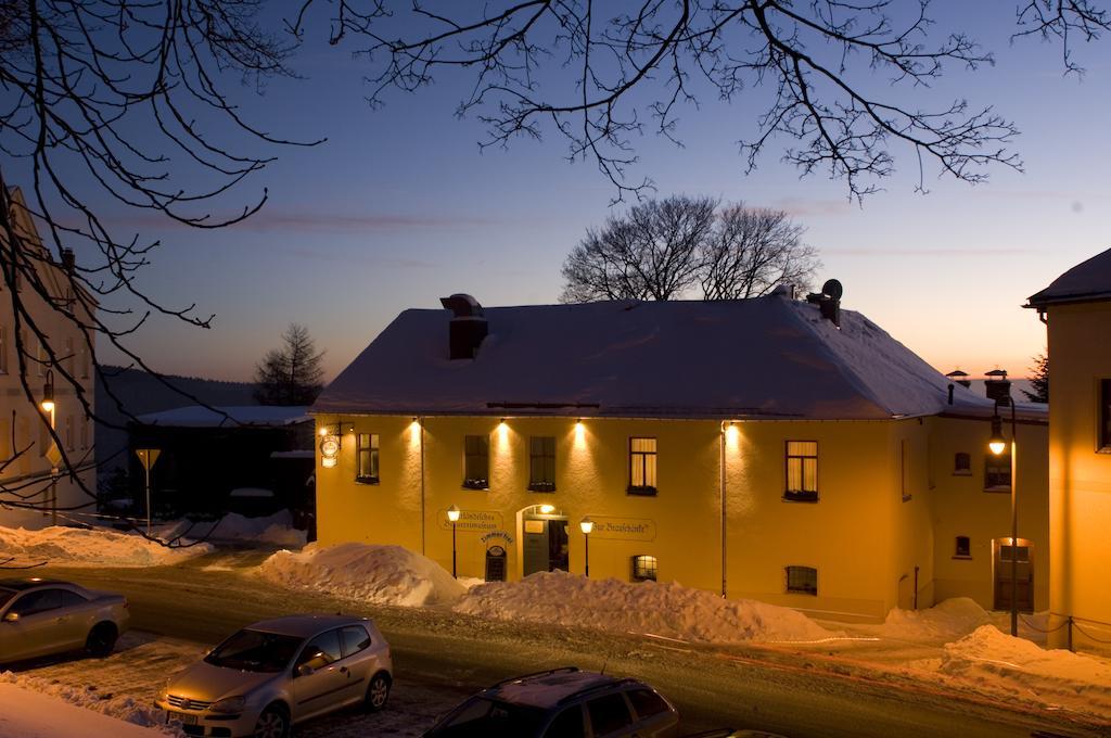 Pension Und Gaststaette "Zur Brauschaenke" Schoeneck  Exterior photo